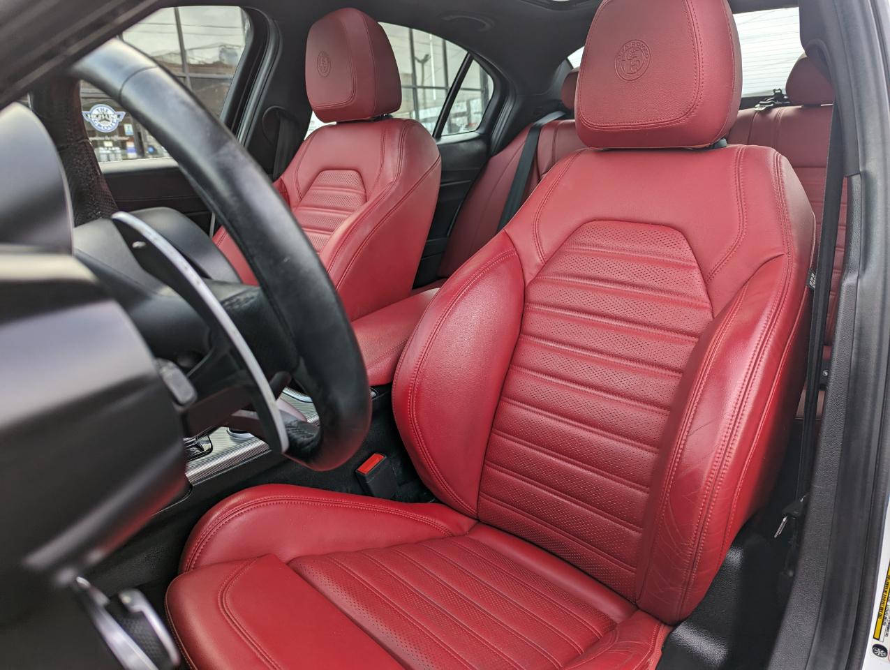 Alfa Romeo Giulia Veloce AWD 2022