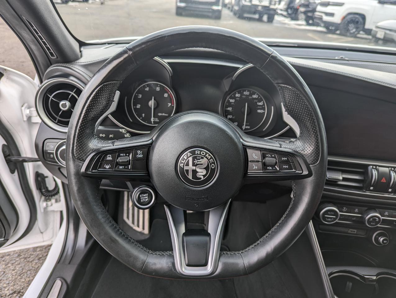 Alfa Romeo Giulia Veloce AWD 2022