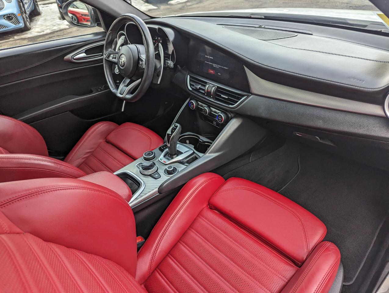 Alfa Romeo Giulia Veloce AWD 2022