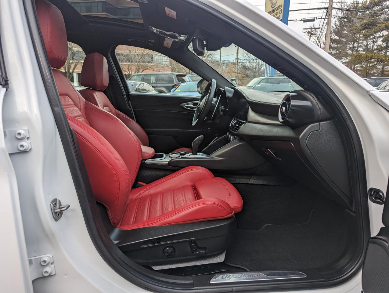 Alfa Romeo Giulia Veloce AWD 2022