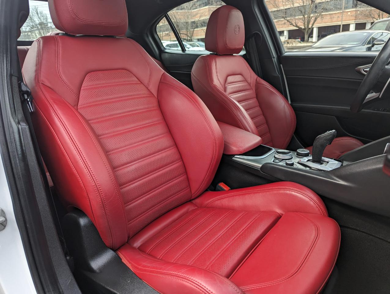 Alfa Romeo Giulia Veloce AWD 2022