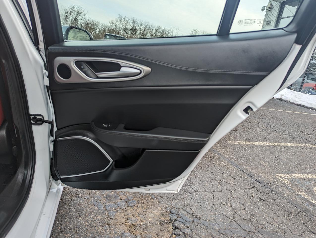 Alfa Romeo Giulia Veloce AWD 2022