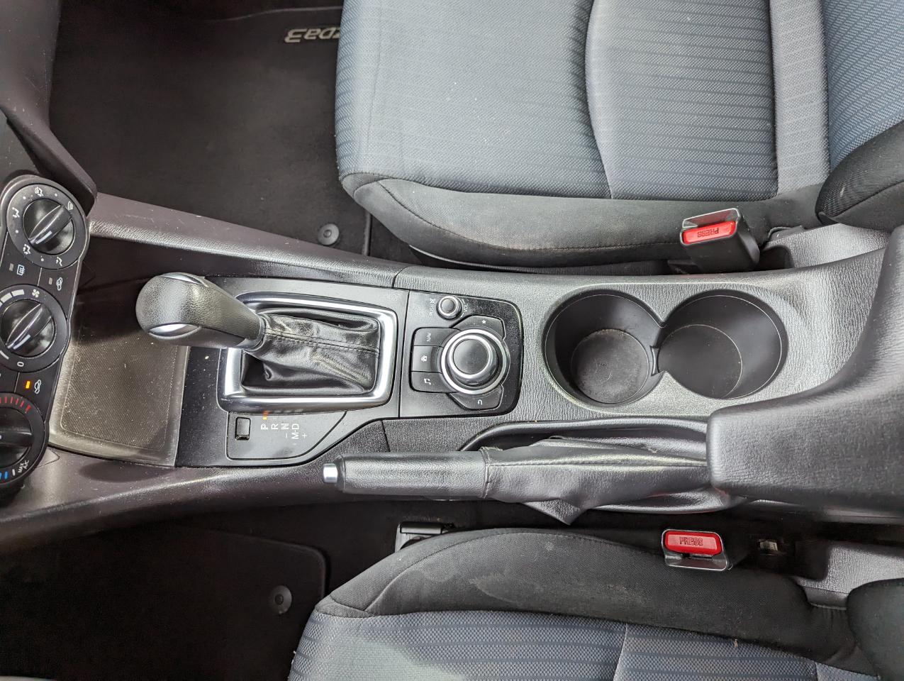 Mazda MAZDA3 4dr Sdn Auto i Sport 2016