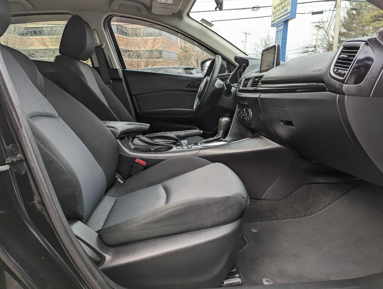 Mazda MAZDA3 4dr Sdn Auto i Sport 2016