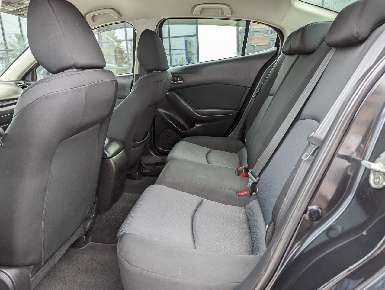 Mazda MAZDA3 4dr Sdn Auto i Sport 2016