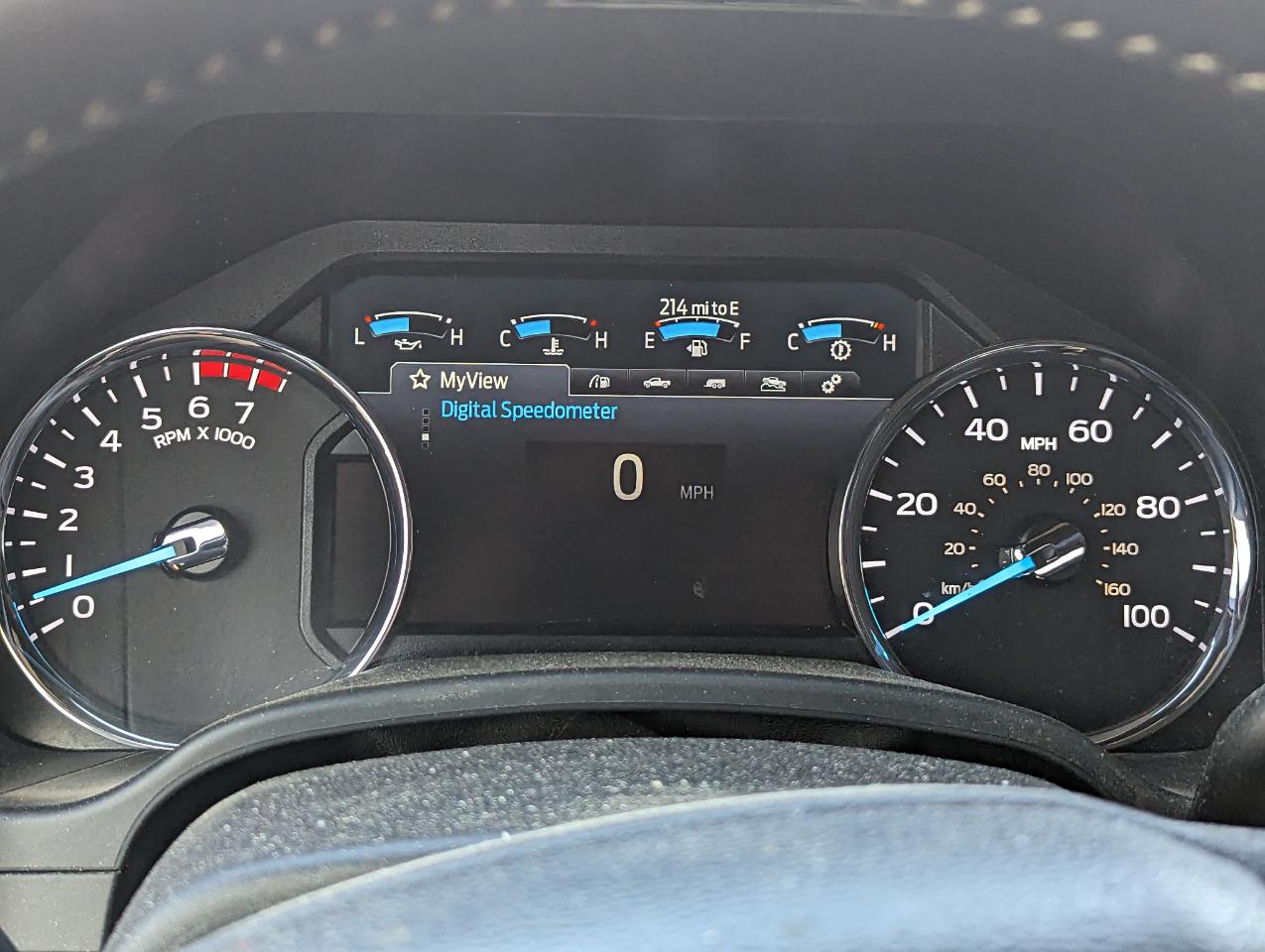 Ford Super Duty F-350 SRW Lariat 4WD Crew Cab 8' Box 2022