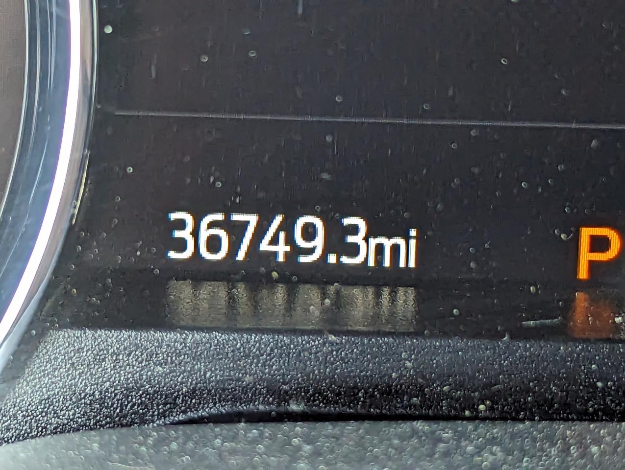 Ford Super Duty F-350 SRW Lariat 4WD Crew Cab 8' Box 2022