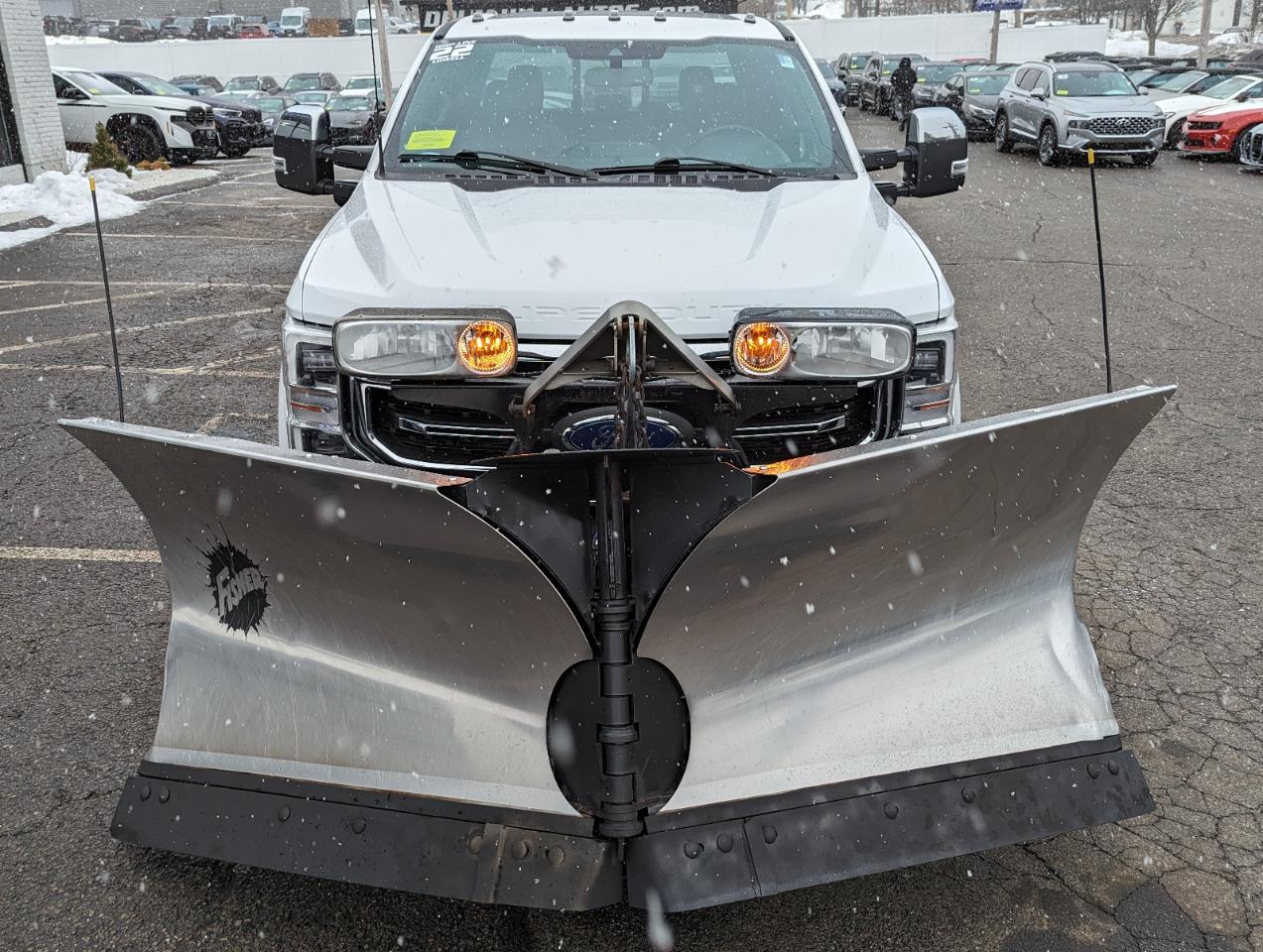 Ford Super Duty F-350 SRW Lariat 4WD Crew Cab 8' Box 2022