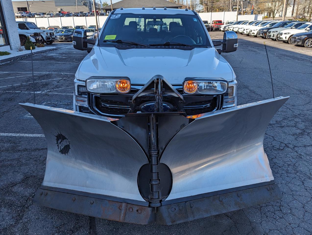 Ford Super Duty F-350 SRW Lariat 4WD Crew Cab 8' Box 2022
