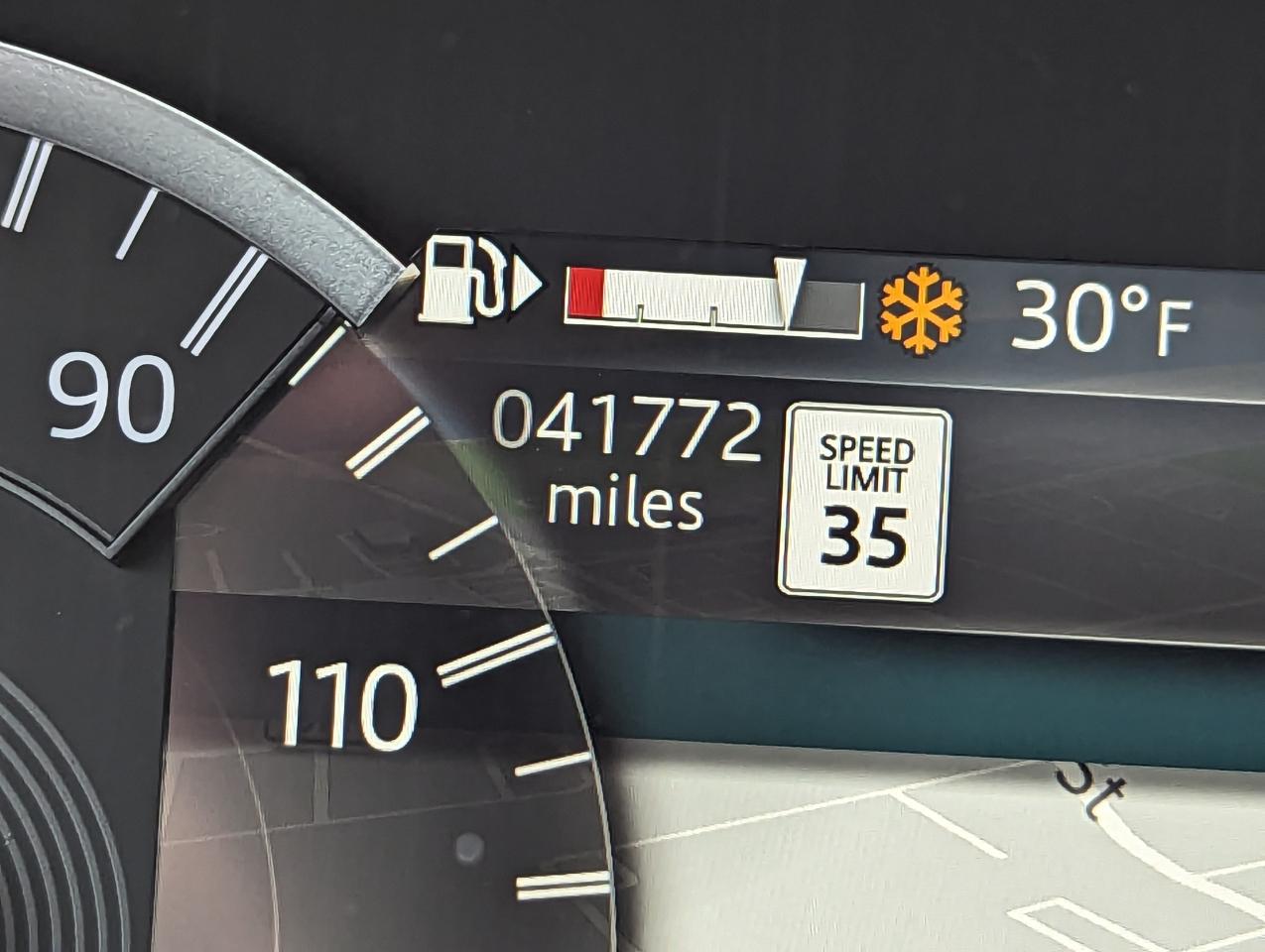 Land Rover Discovery P300 S R-Dynamic 2023