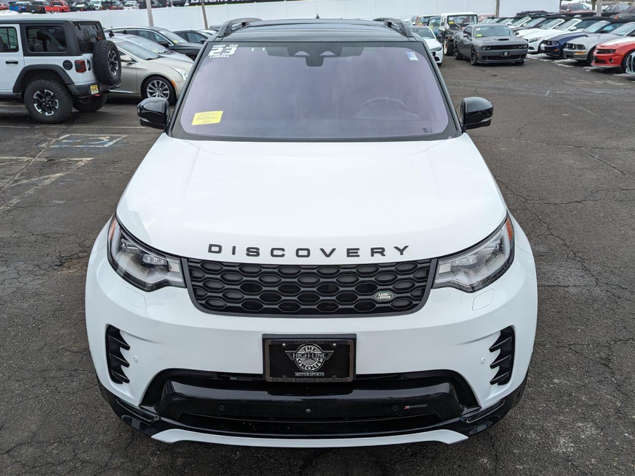 Land Rover Discovery P300 S R-Dynamic 2023