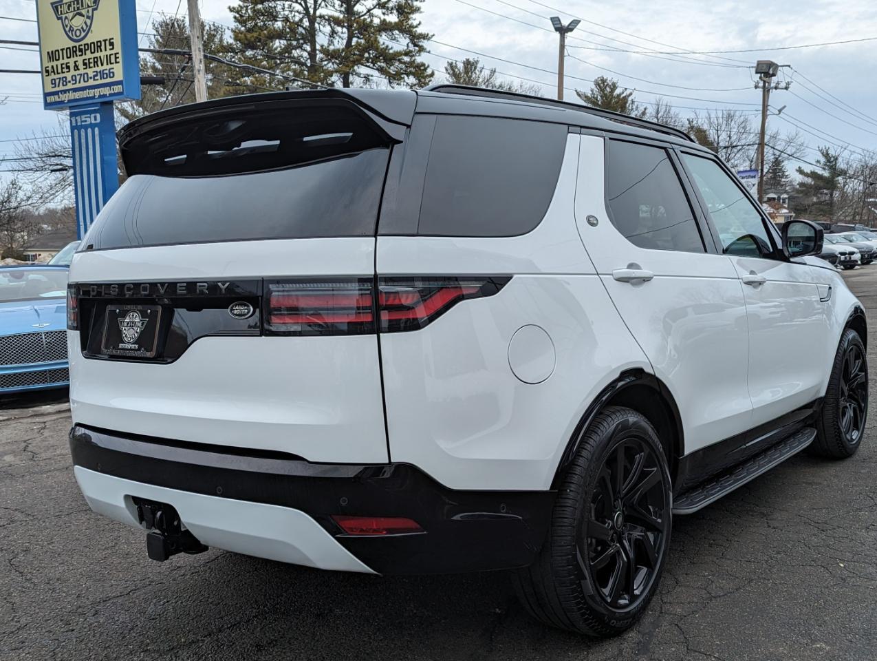 Land Rover Discovery P300 S R-Dynamic 2023