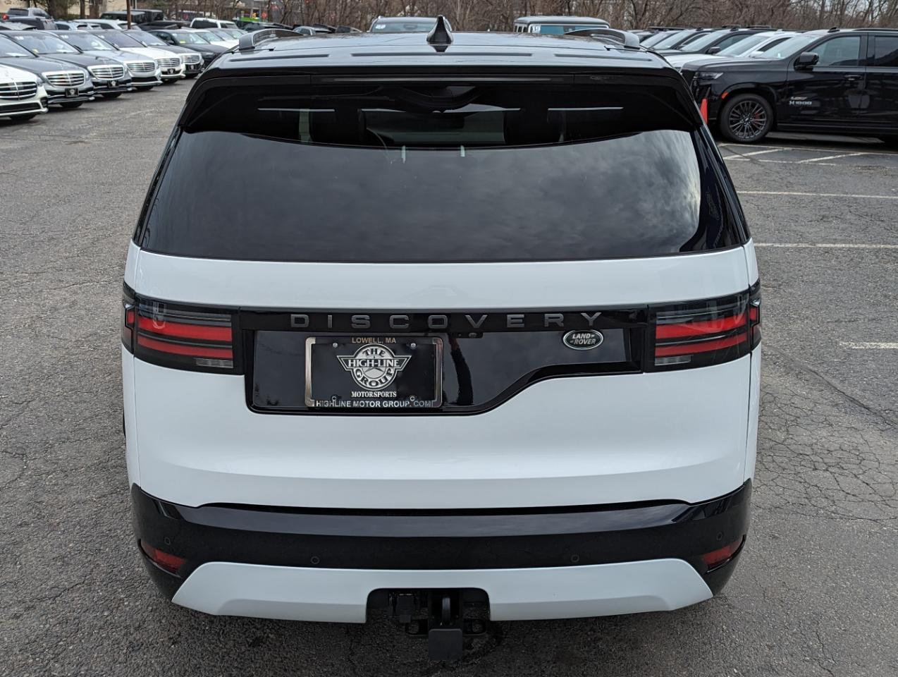 Land Rover Discovery P300 S R-Dynamic 2023