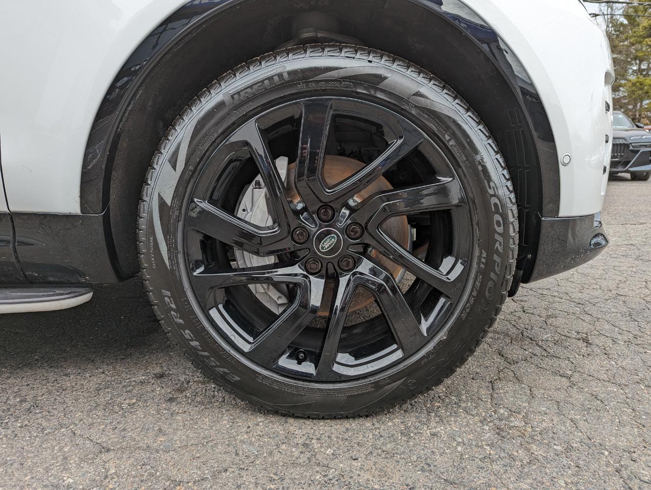 Land Rover Discovery P300 S R-Dynamic 2023