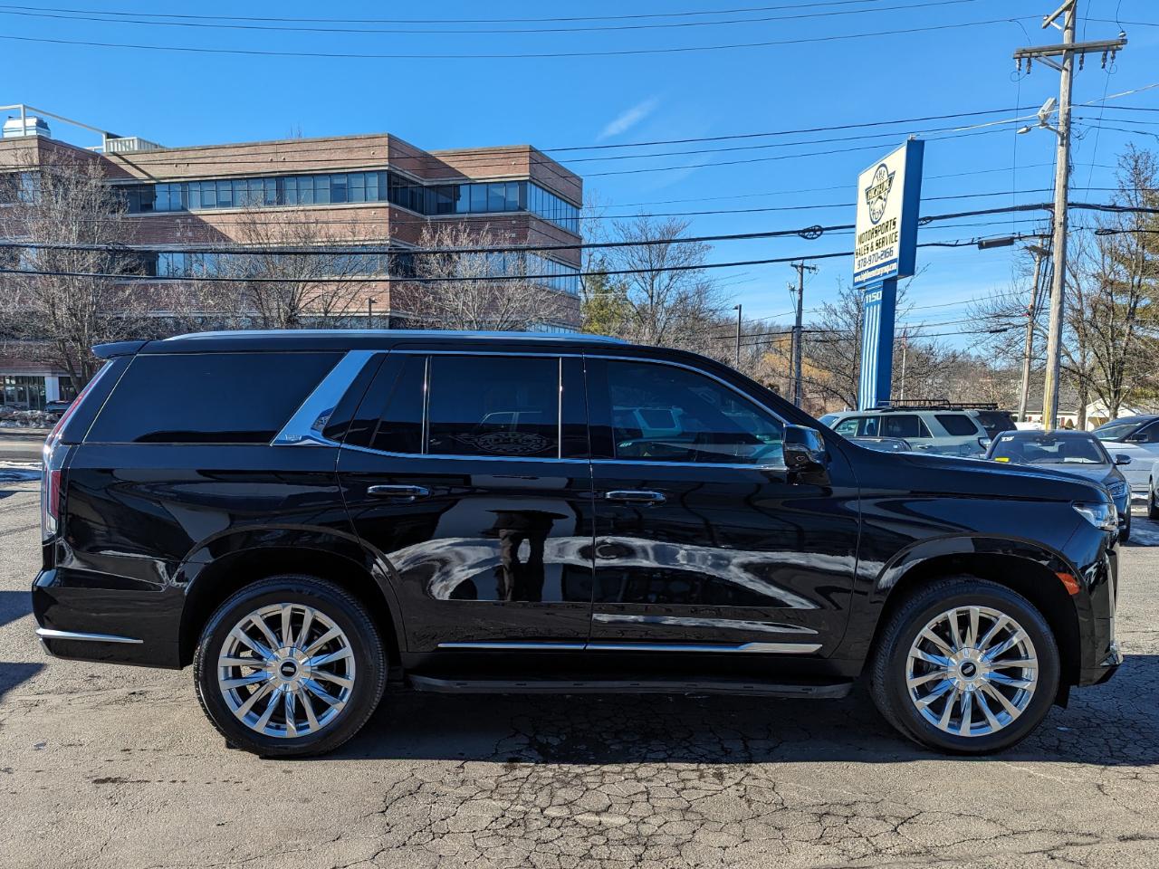 Cadillac Escalade 2WD 4dr Premium Luxury 2022