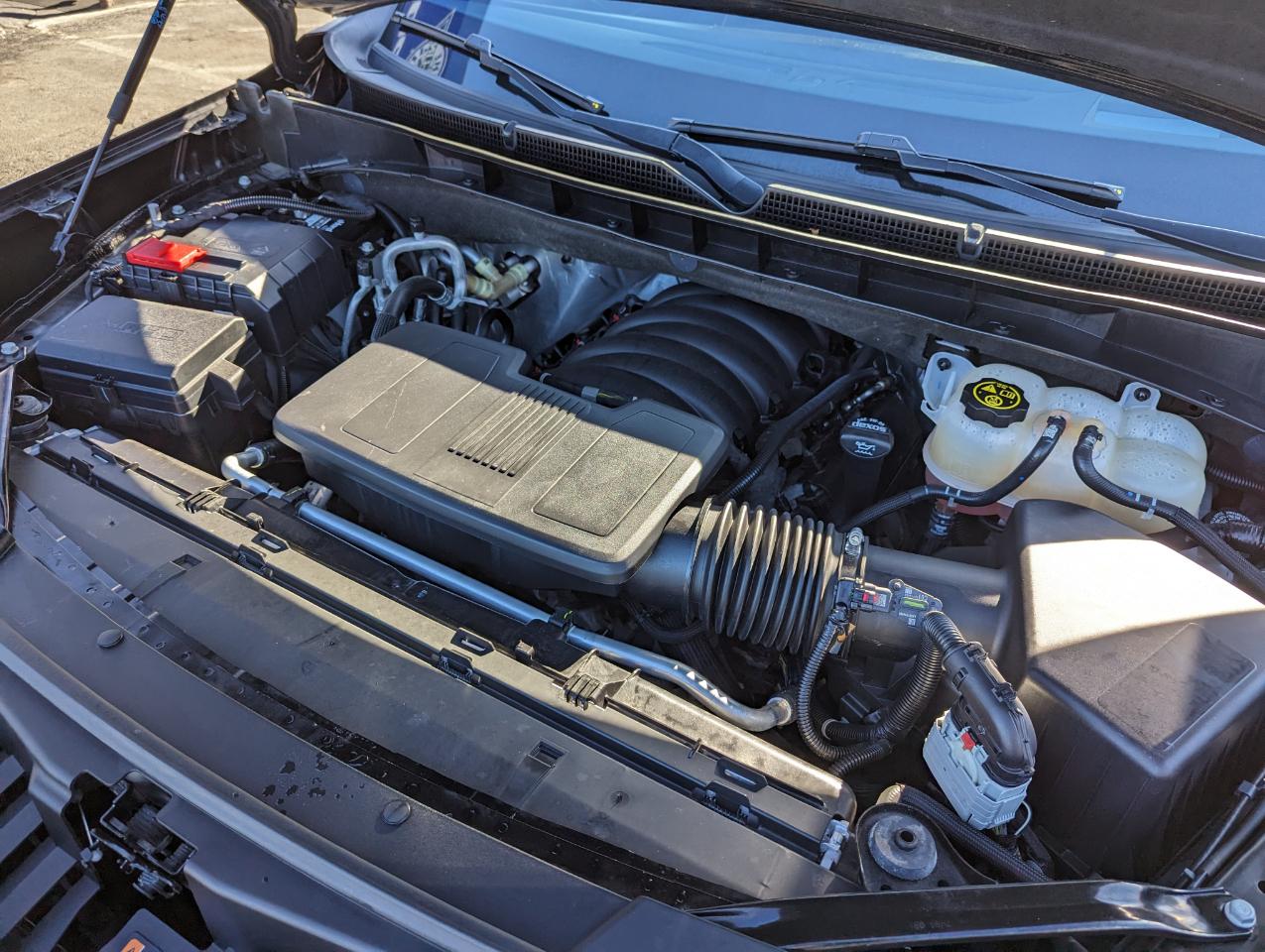 Cadillac Escalade 2WD 4dr Premium Luxury 2022