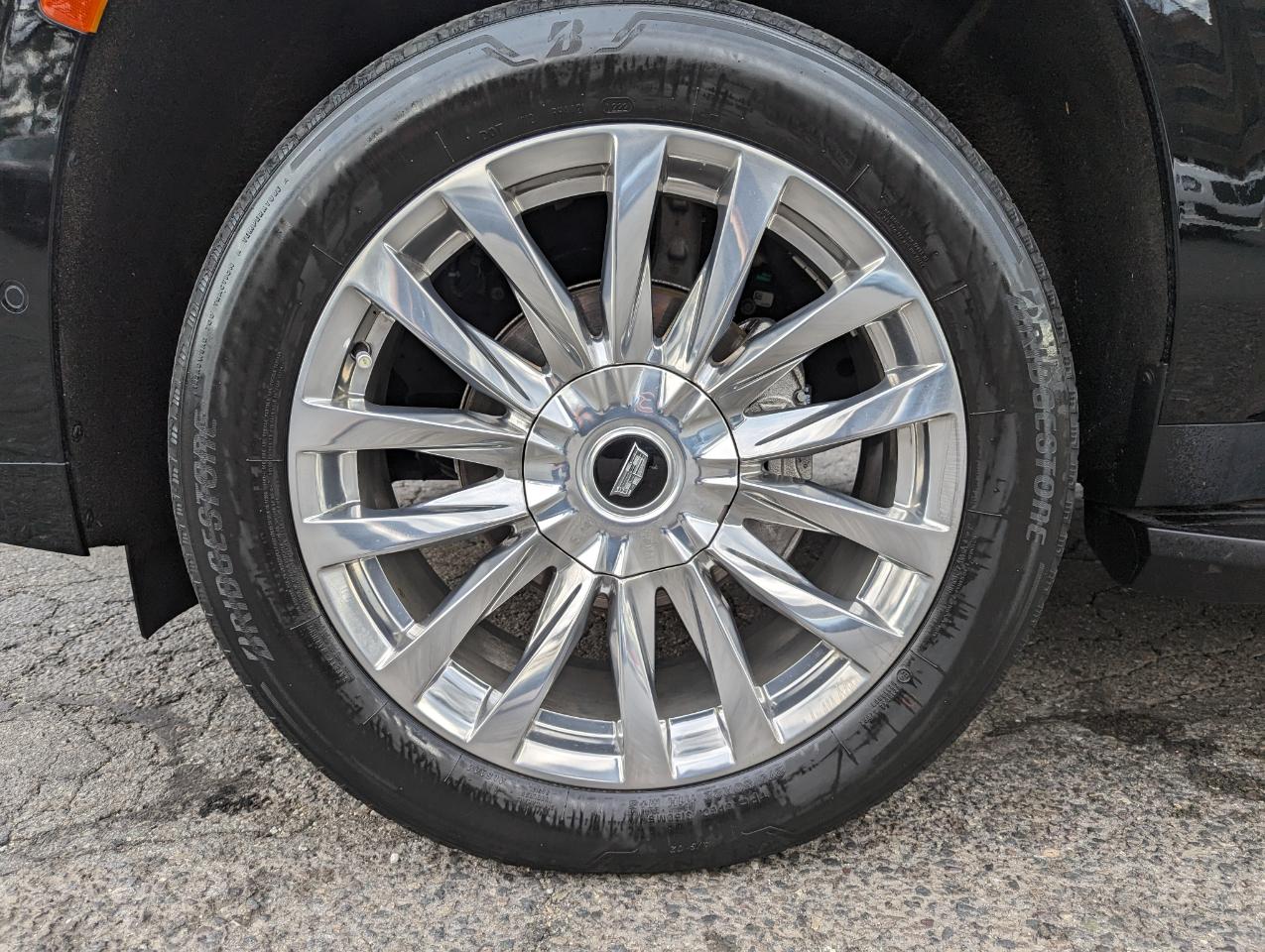 Cadillac Escalade 2WD 4dr Premium Luxury 2022
