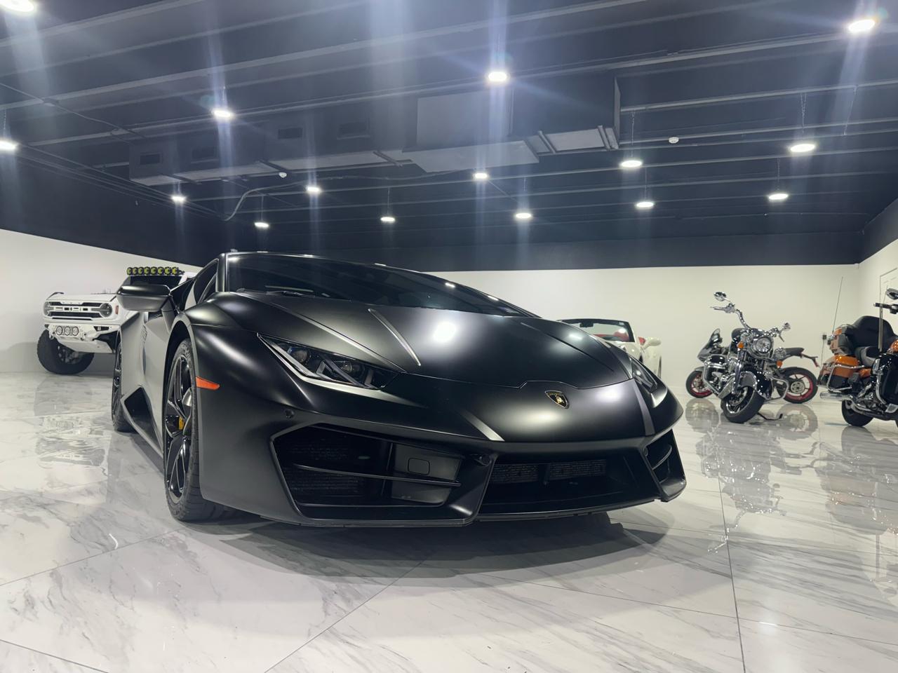 Lamborghini Huracan 2dr Cpe LP 580-2 RWD 2016