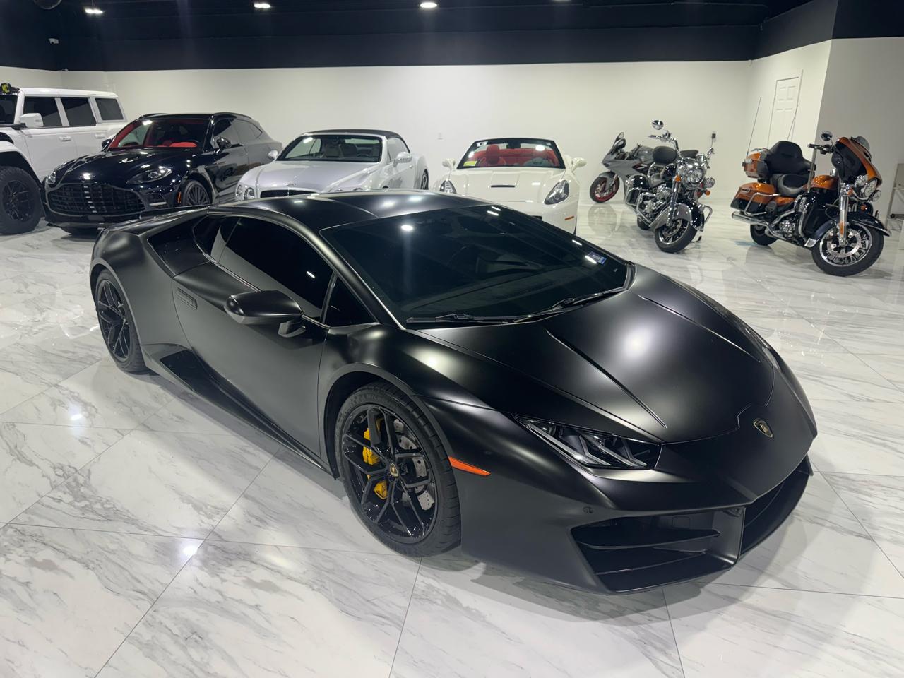 Lamborghini Huracan 2dr Cpe LP 580-2 RWD 2016