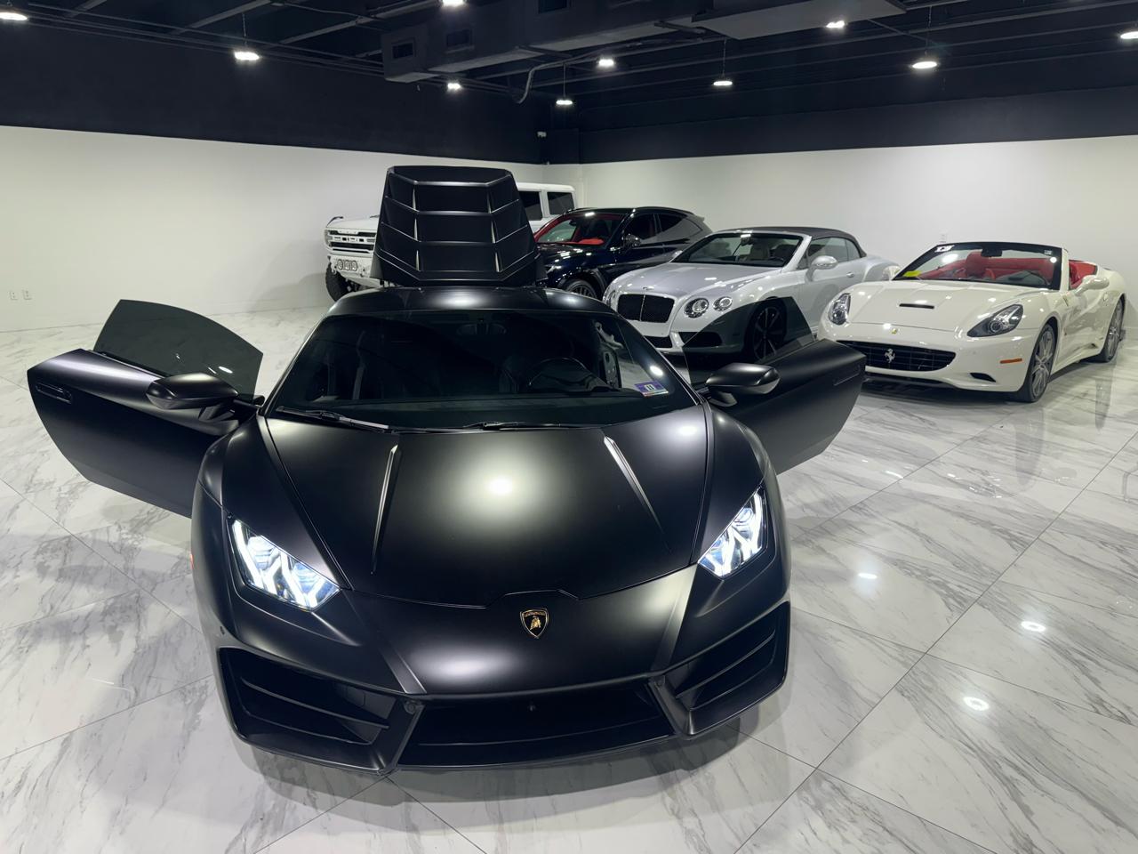 Lamborghini Huracan 2dr Cpe LP 580-2 RWD 2016