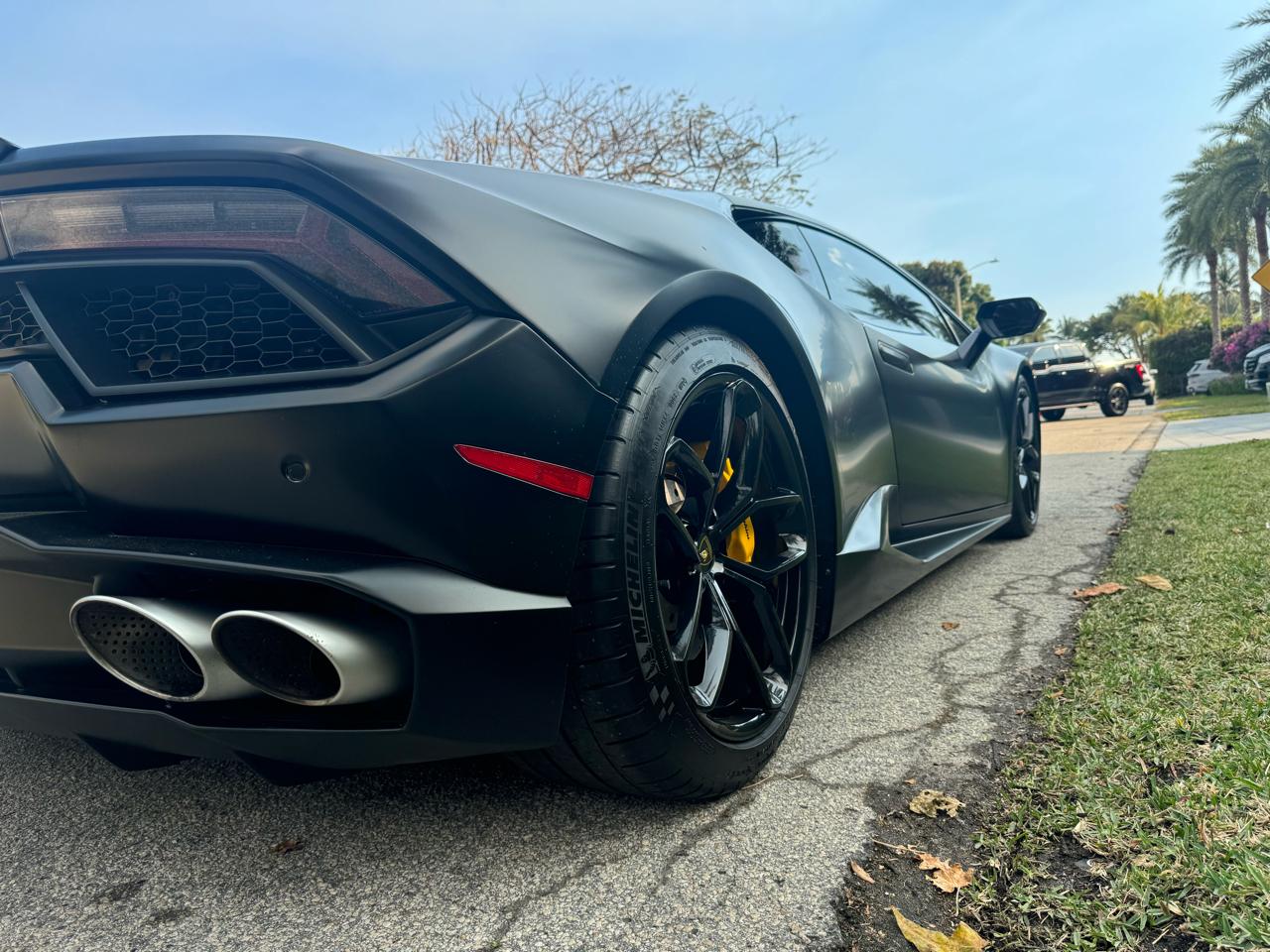 Lamborghini Huracan 2dr Cpe LP 580-2 RWD 2016