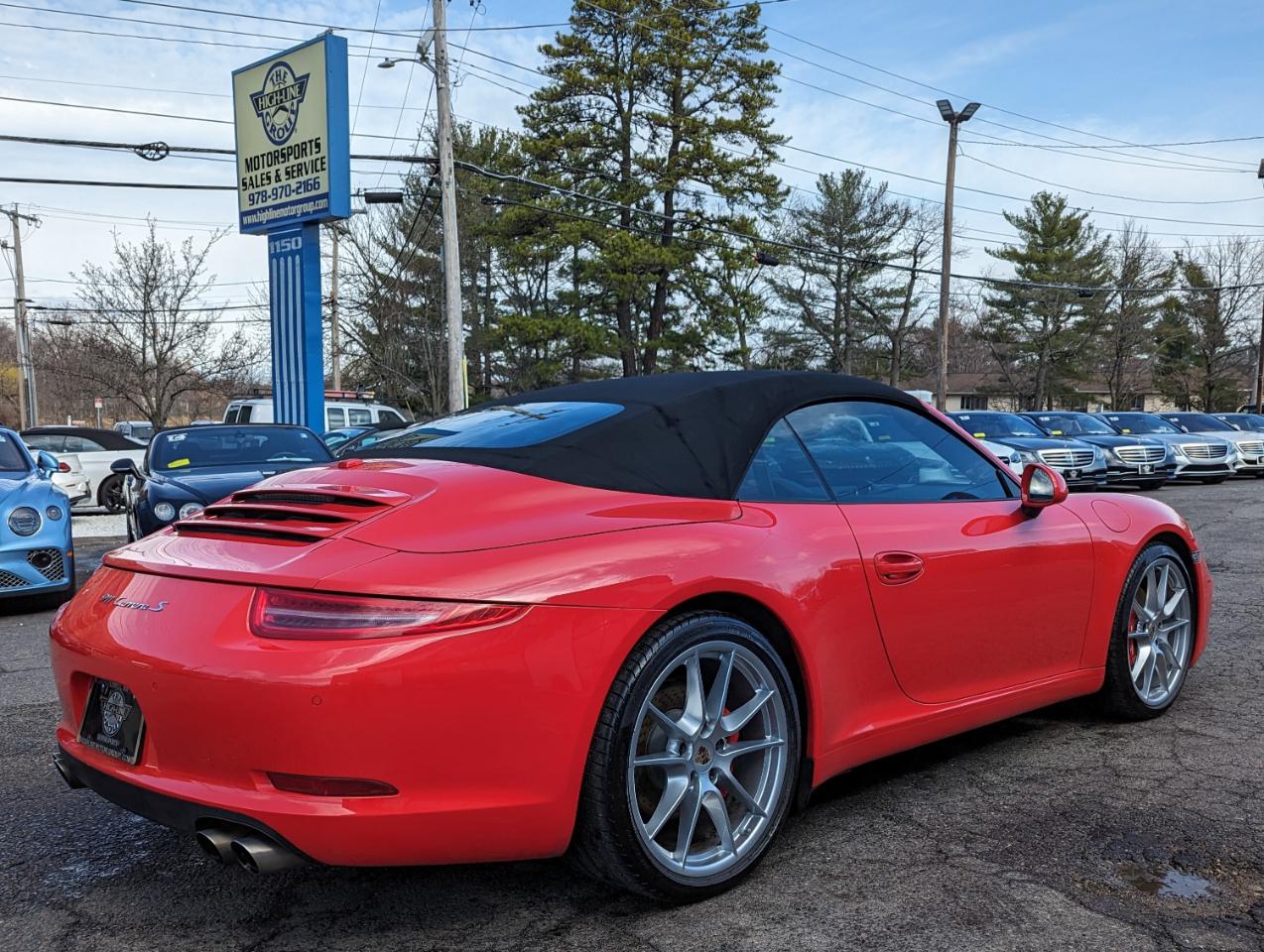 Porsche 911 2dr Cabriolet 991 Carrera S 2012