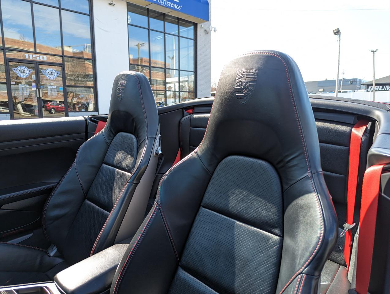 Porsche 911 2dr Cabriolet 991 Carrera S 2012