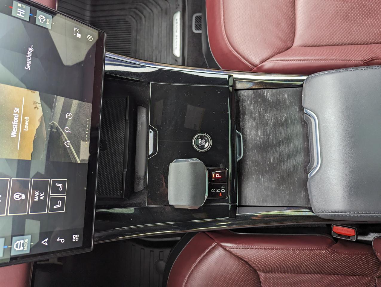 Land Rover Range Rover Sport P400 Dynamic SE 2024