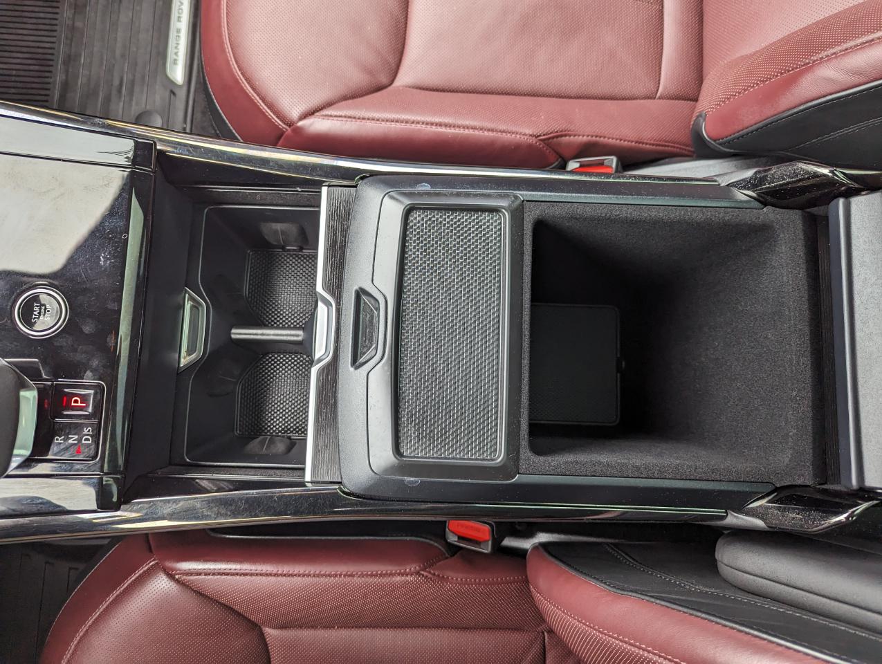 Land Rover Range Rover Sport P400 Dynamic SE 2024