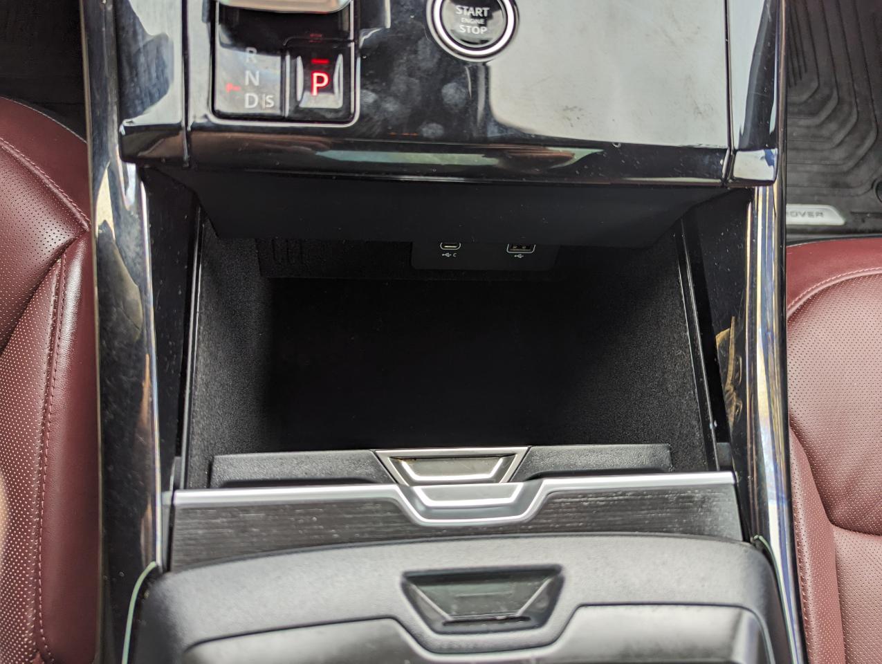 Land Rover Range Rover Sport P400 Dynamic SE 2024