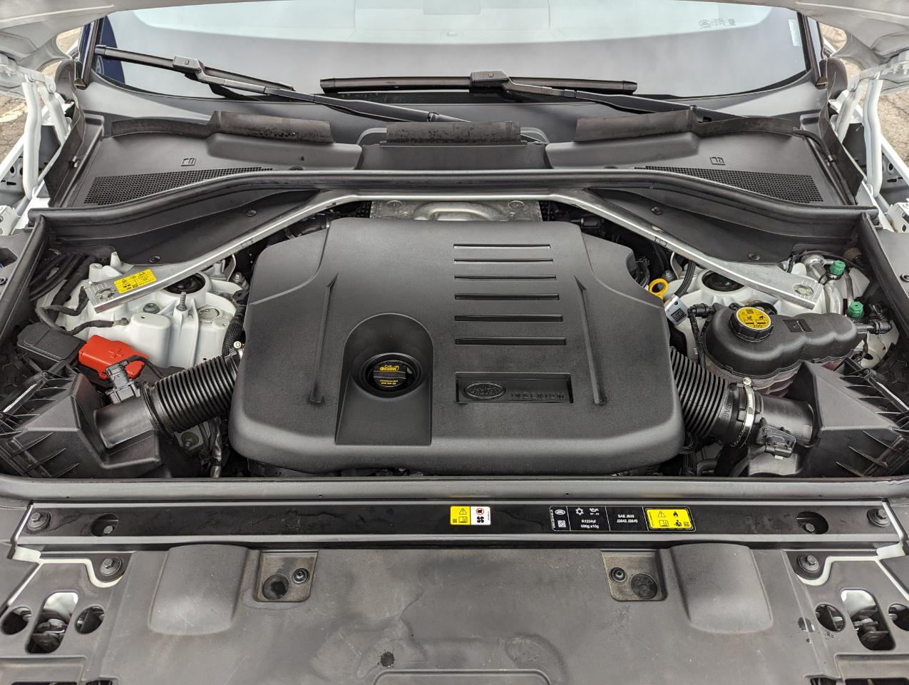 Land Rover Range Rover Sport P400 Dynamic SE 2024