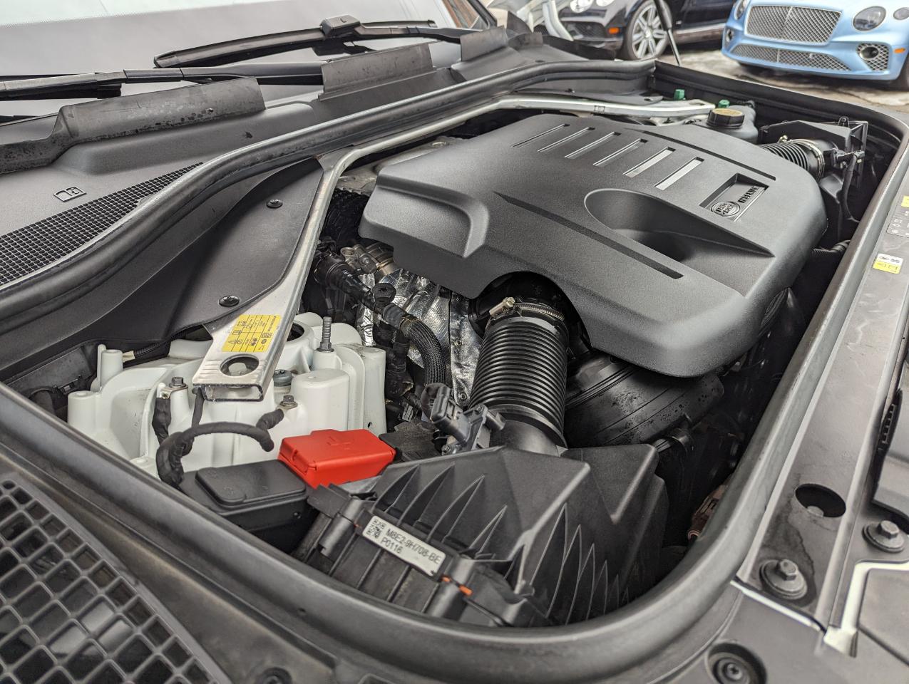 Land Rover Range Rover Sport P400 Dynamic SE 2024