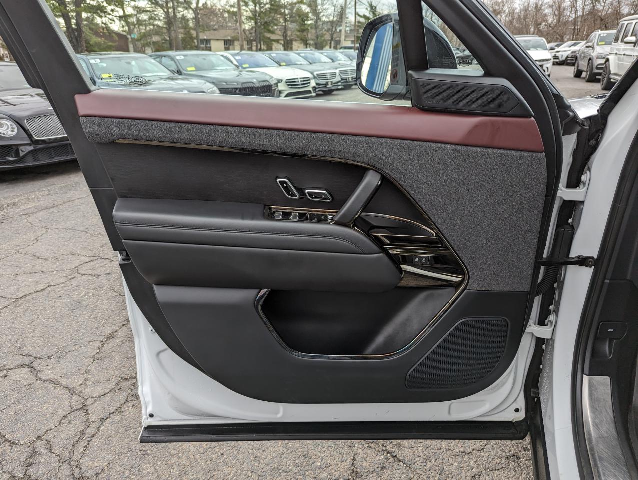 Land Rover Range Rover Sport P400 Dynamic SE 2024