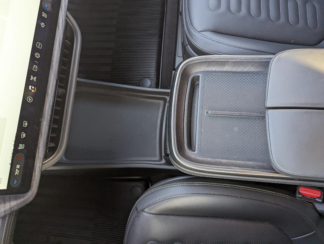 Rivian R1S Adventure Dual-Motor Max Pack 2025