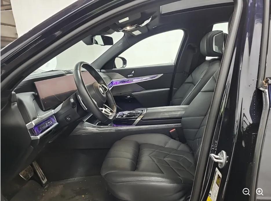 BMW 7 Series 760i xDrive Sedan 2023