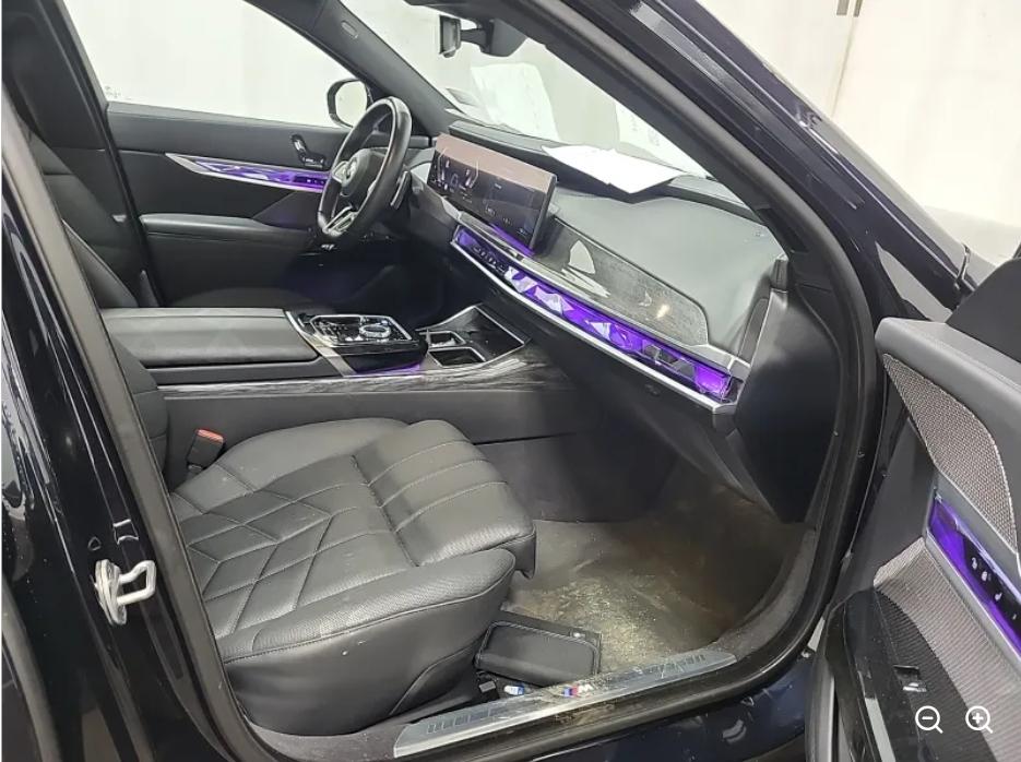 BMW 7 Series 760i xDrive Sedan 2023