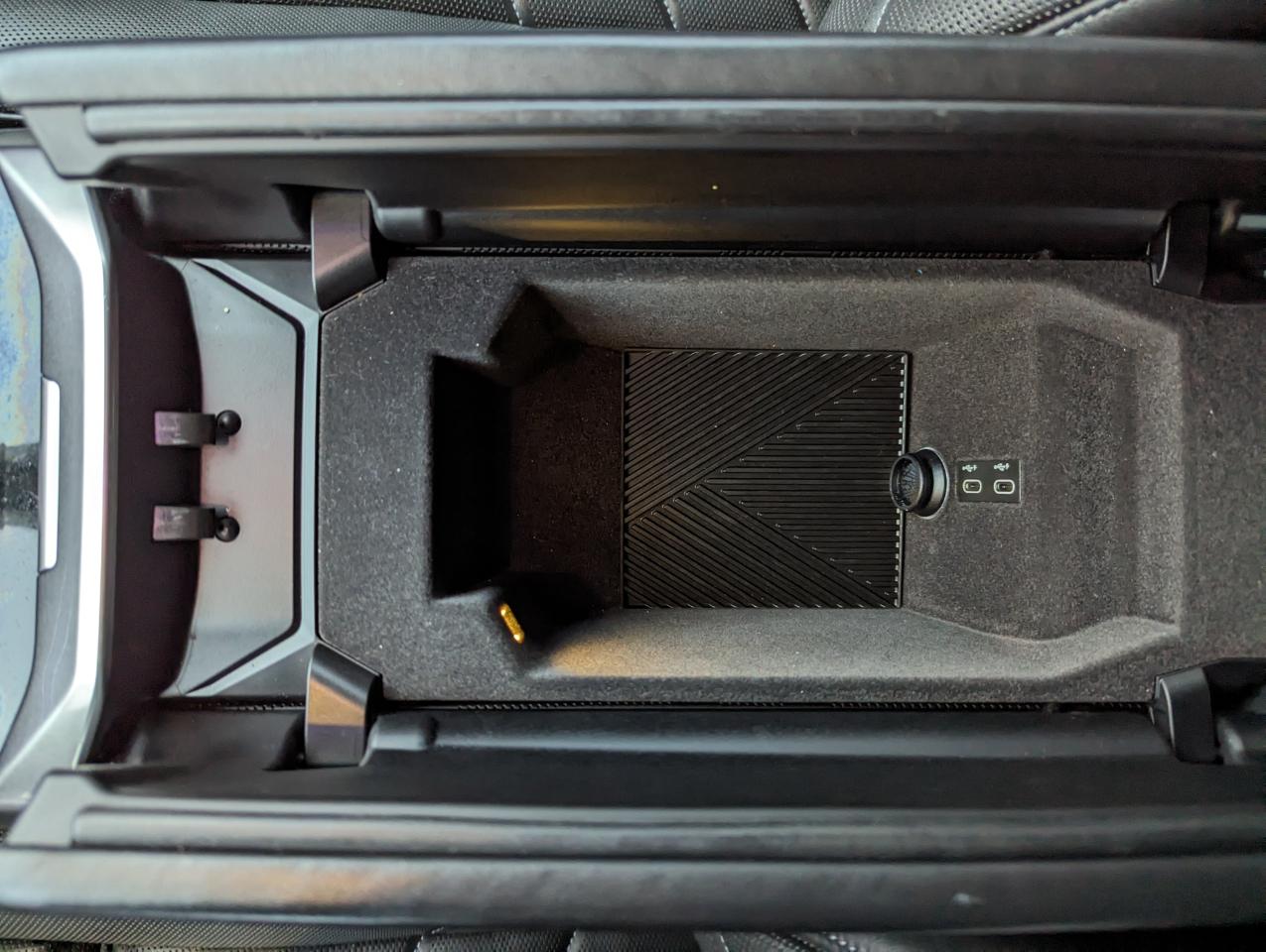 BMW 7 Series 760i xDrive Sedan 2023