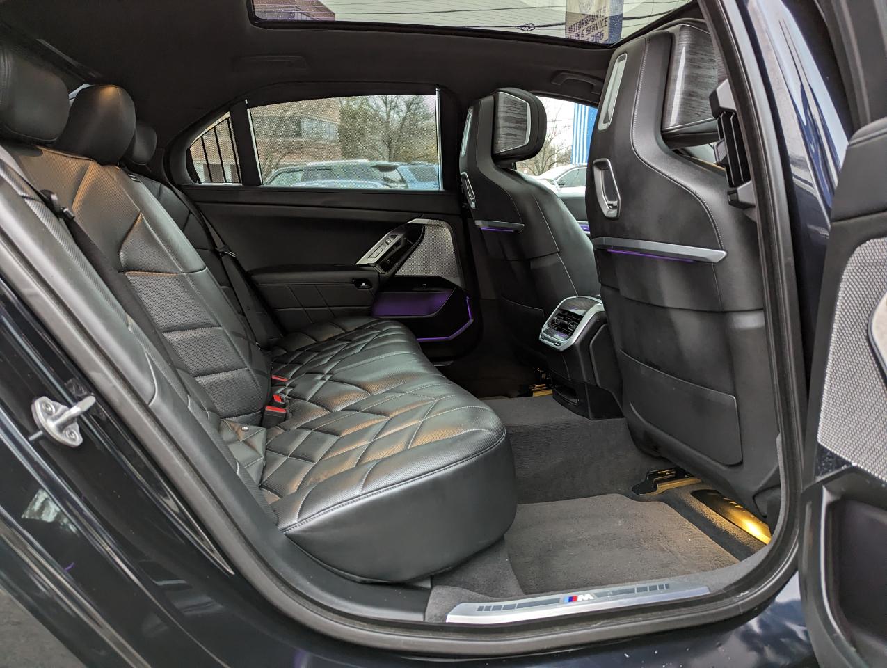 BMW 7 Series 760i xDrive Sedan 2023