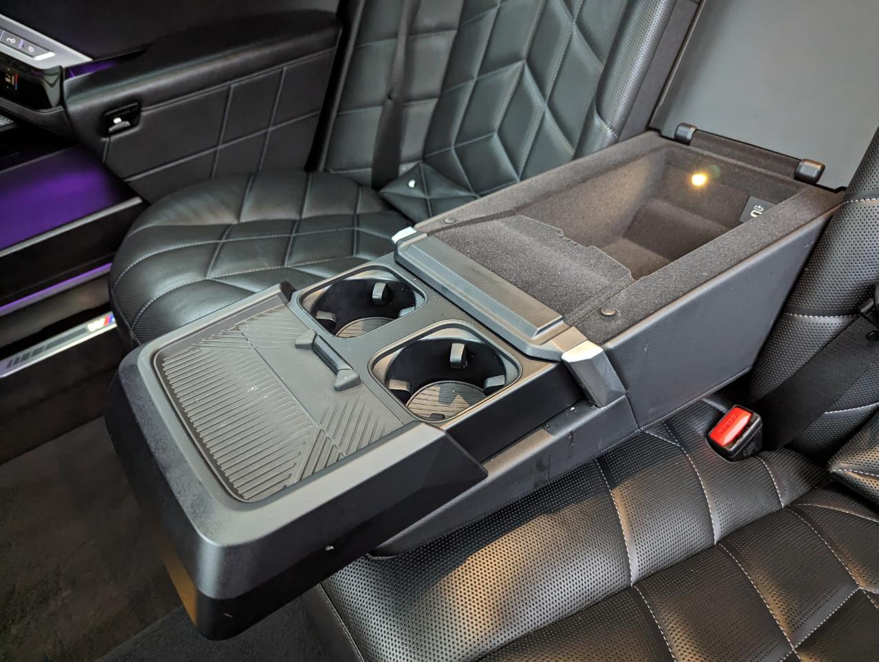 BMW 7 Series 760i xDrive Sedan 2023