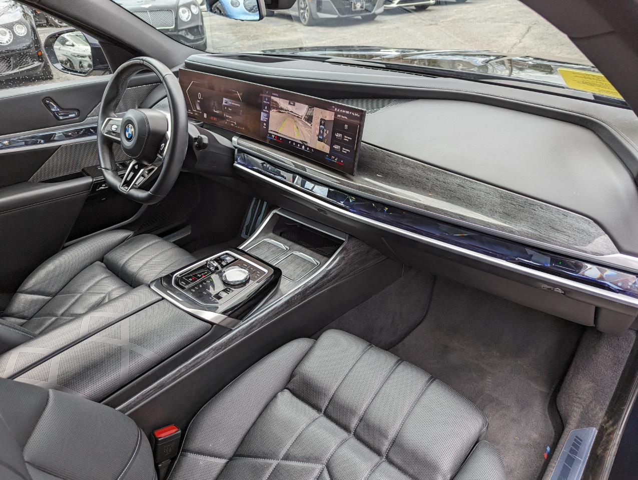 BMW 7 Series 760i xDrive Sedan 2023