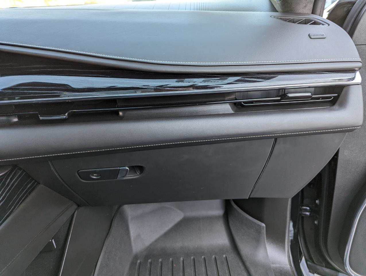 Cadillac Escalade  2023