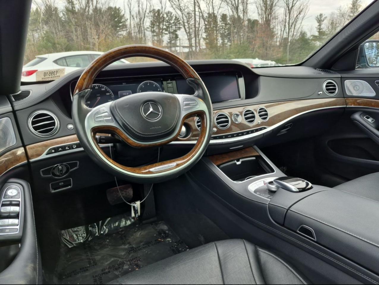 Mercedes-Benz S-Class 4dr Sdn S 550 4MATIC 2015
