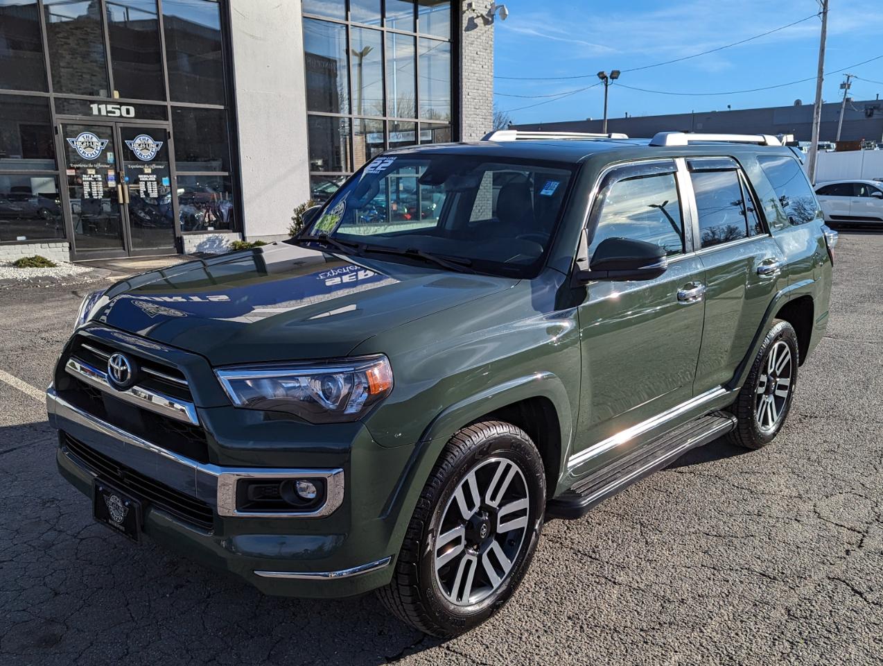 Toyota 4Runner Limited 4WD (Natl) 2022