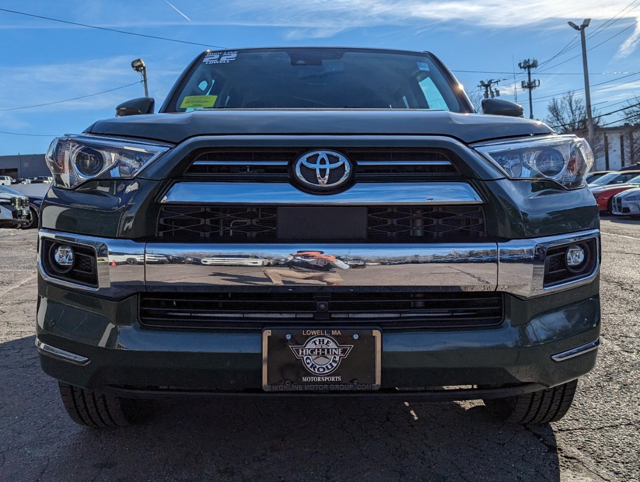 Toyota 4Runner Limited 4WD (Natl) 2022