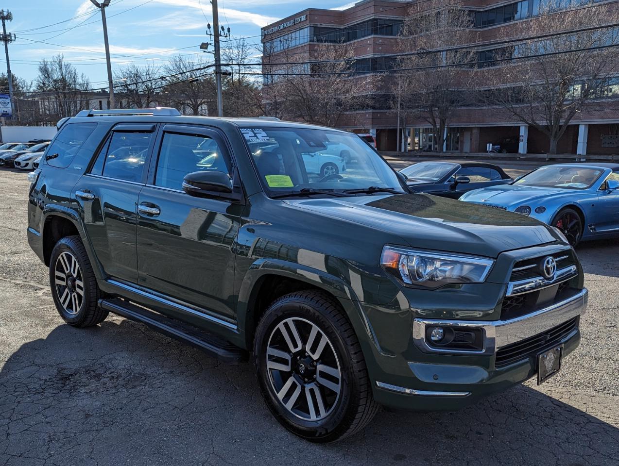 Toyota 4Runner Limited 4WD (Natl) 2022