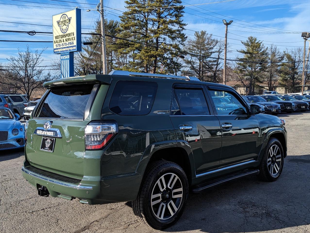 Toyota 4Runner Limited 4WD (Natl) 2022