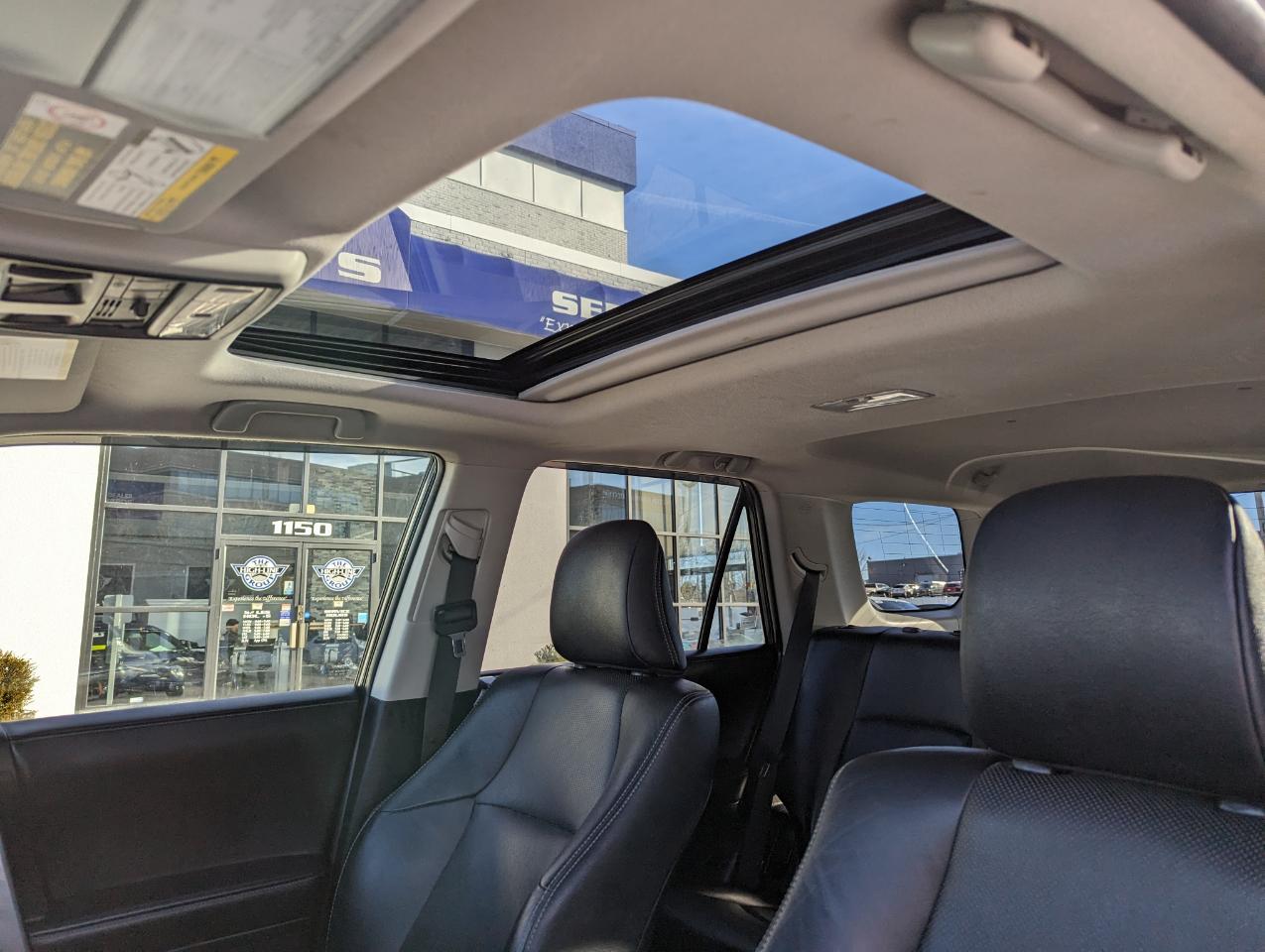 Toyota 4Runner Limited 4WD (Natl) 2022