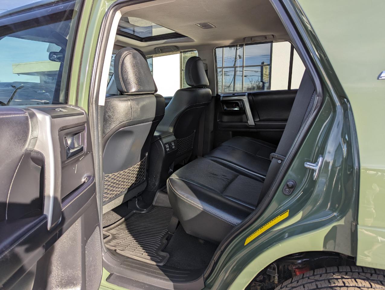 Toyota 4Runner Limited 4WD (Natl) 2022