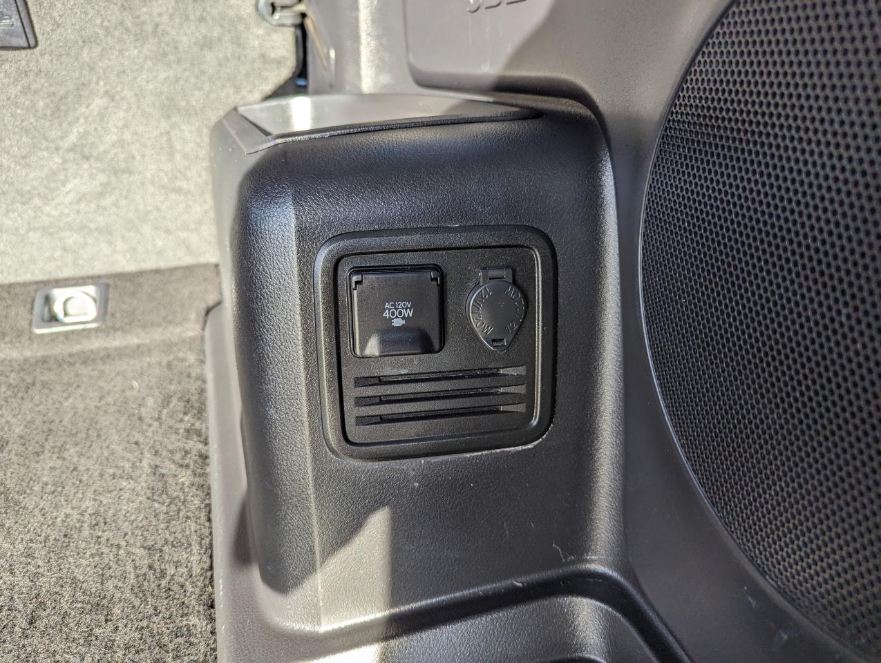 Toyota 4Runner Limited 4WD (Natl) 2022