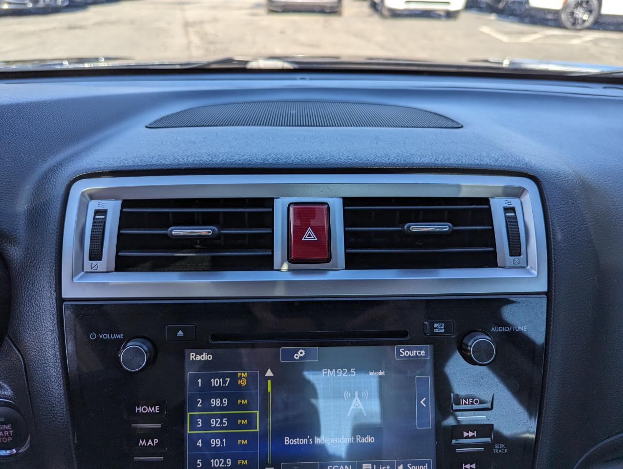 Subaru Legacy 2.5i Limited 2017